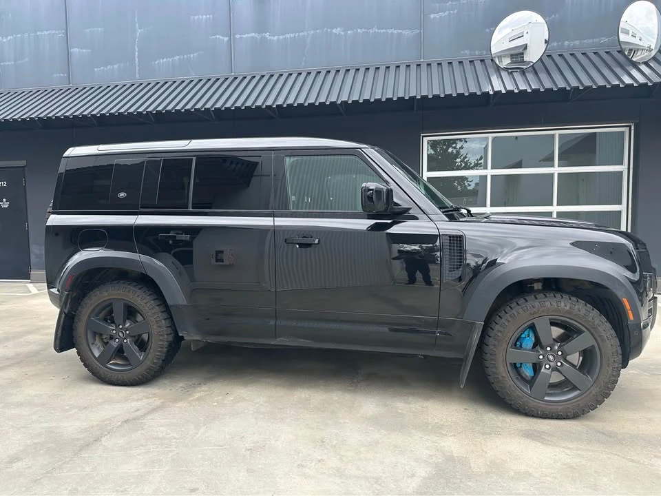 2022 Land Rover Defender V8 - Image 3 of 9
