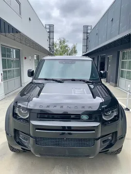 2022 Land Rover Defender 110 V8 AWD