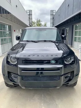 2022 Land Rover Defender 110 V8 AWD