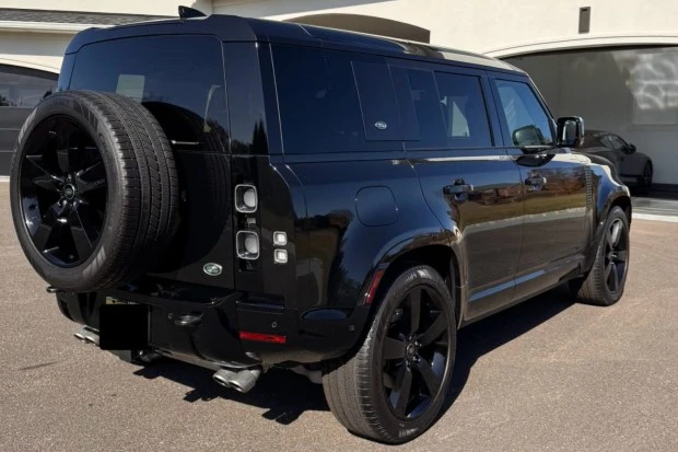 2022 Land Rover Defender L663 - Image 2 of 6
