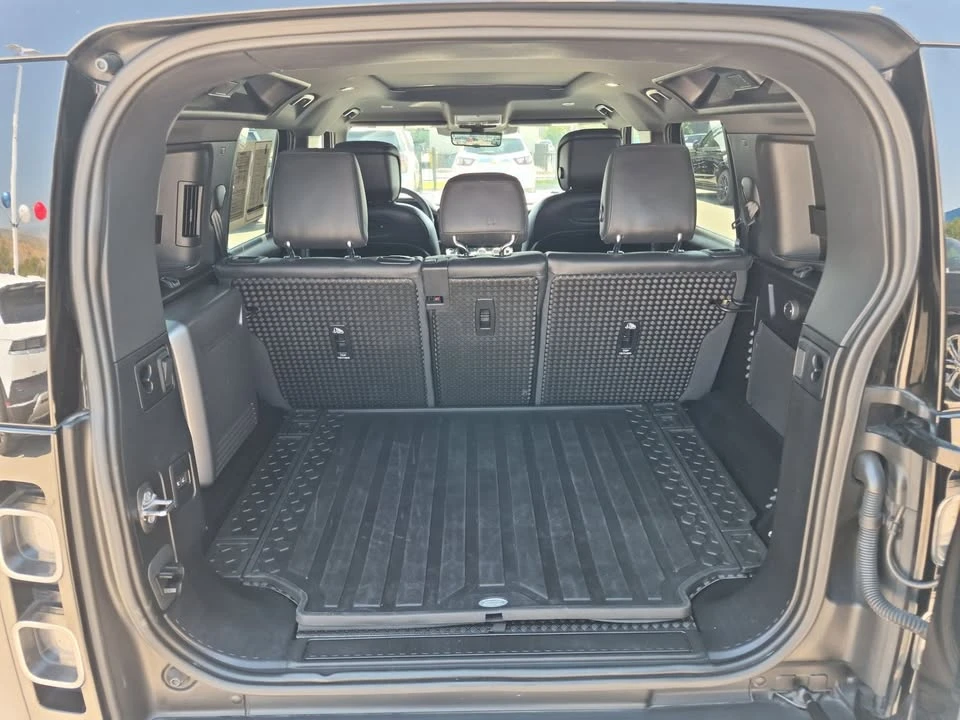 2022 Land Rover Defender V8 - Image 19 of 19