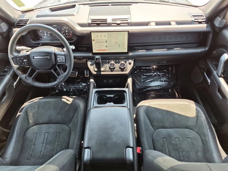 2022 Land Rover Defender V8 - Image 9 of 19