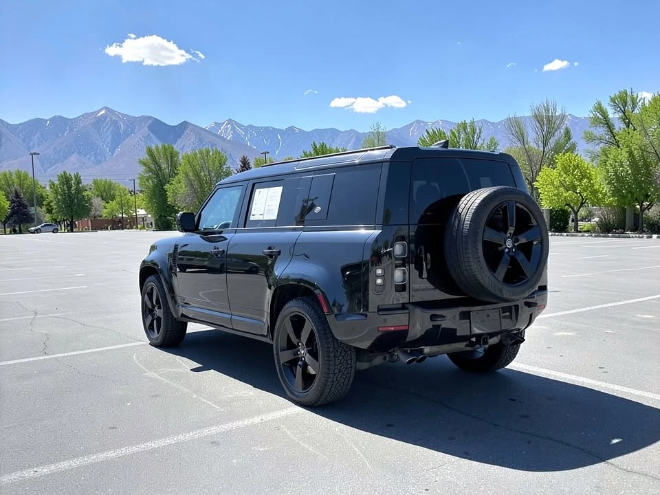 2022 Land Rover Defender V8 - Image 3 of 19