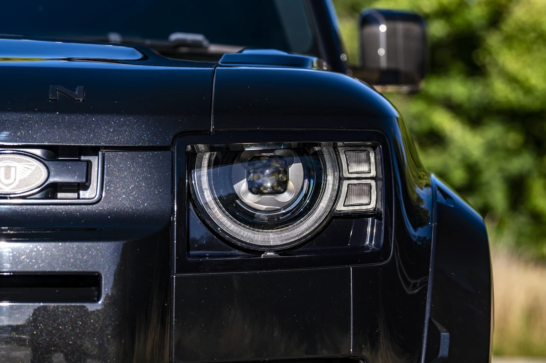 2022 Land Rover Defender 110 - Image 20 of 31