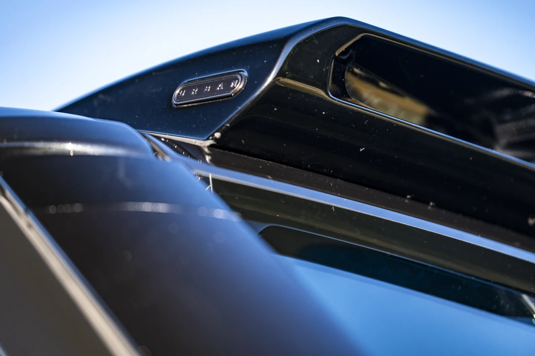 2022 Land Rover Defender 110 - Image 30 of 31
