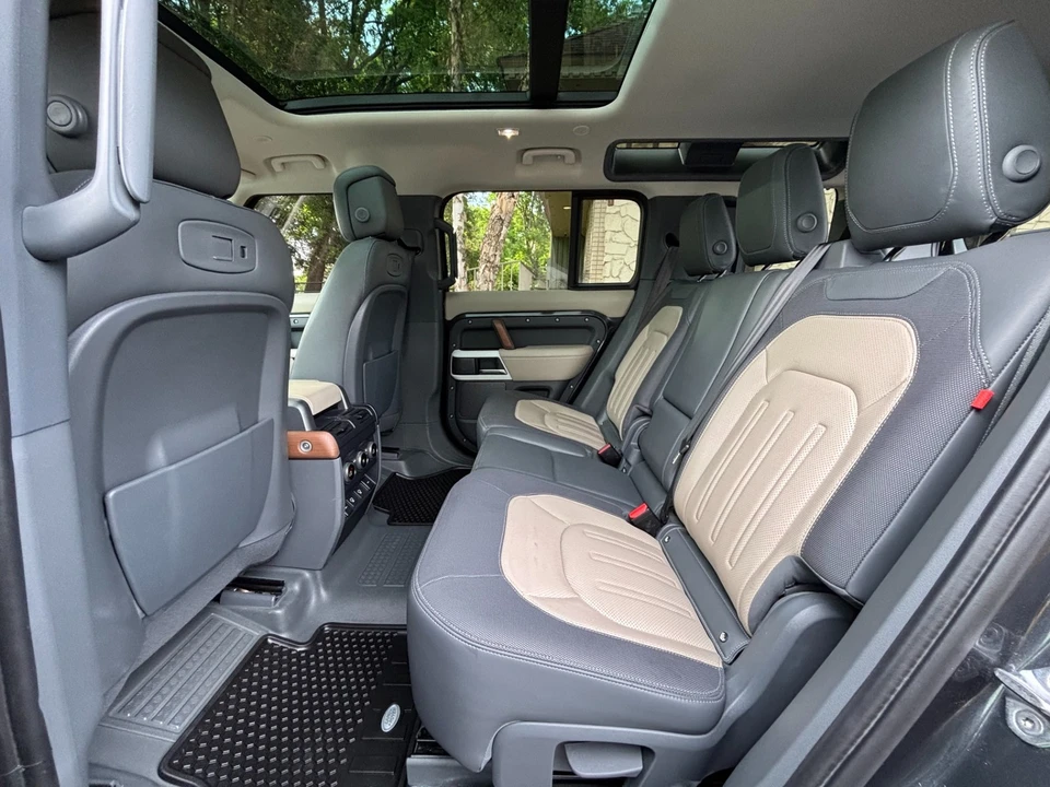 2022 Land Rover Defender L663 - Image 15 of 31