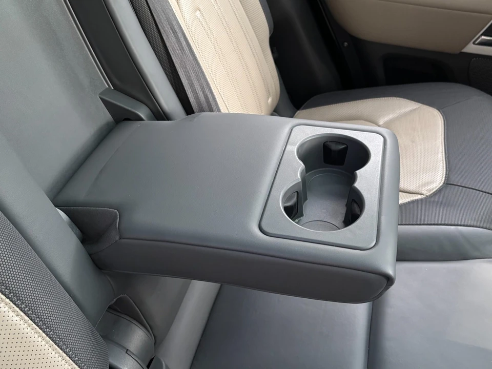2022 Land Rover Defender L663 - Image 23 of 31