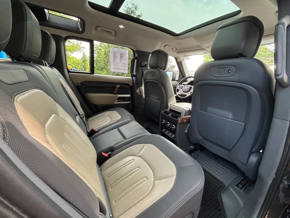 2022 Land Rover Defender L663 - Image 20 of 31