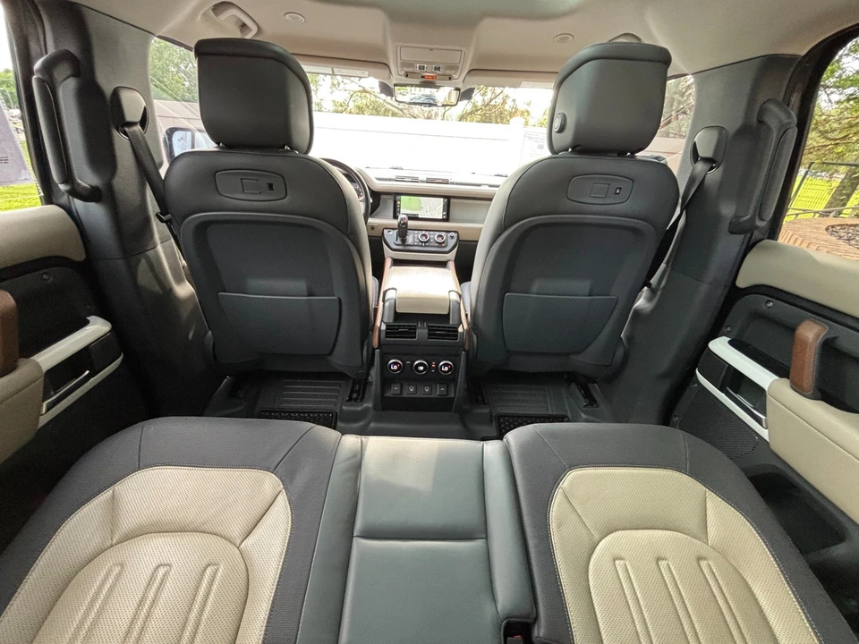 2022 Land Rover Defender L663 - Image 29 of 31
