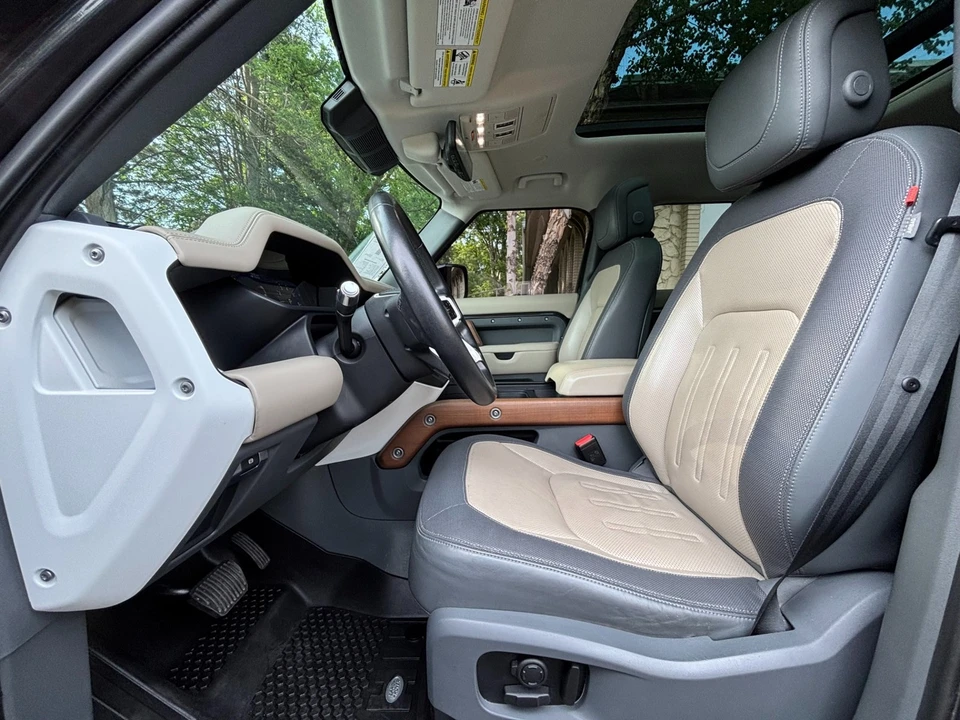2022 Land Rover Defender L663 - Image 8 of 31
