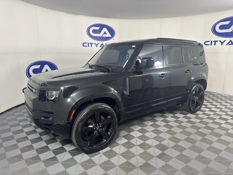 2022 Land Rover Defender L663 - Image 7 of 20