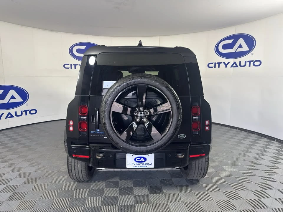 2022 Land Rover Defender L663 - Image 4 of 20
