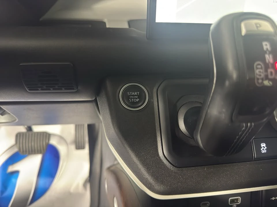2022 Land Rover Defender L663 - Image 18 of 20