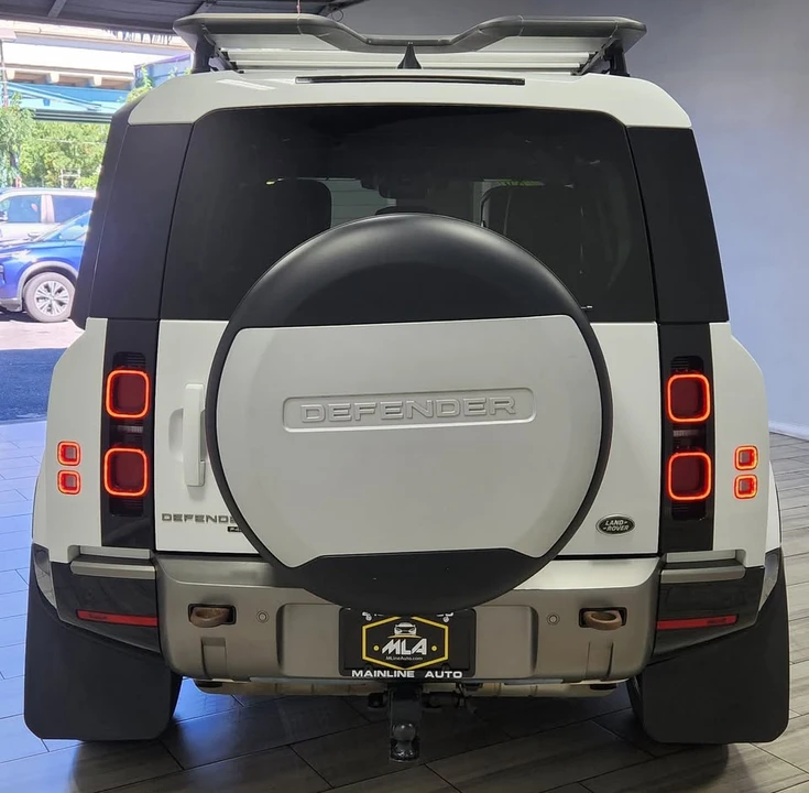 2022 Land Rover Defender L663 - Image 4 of 7