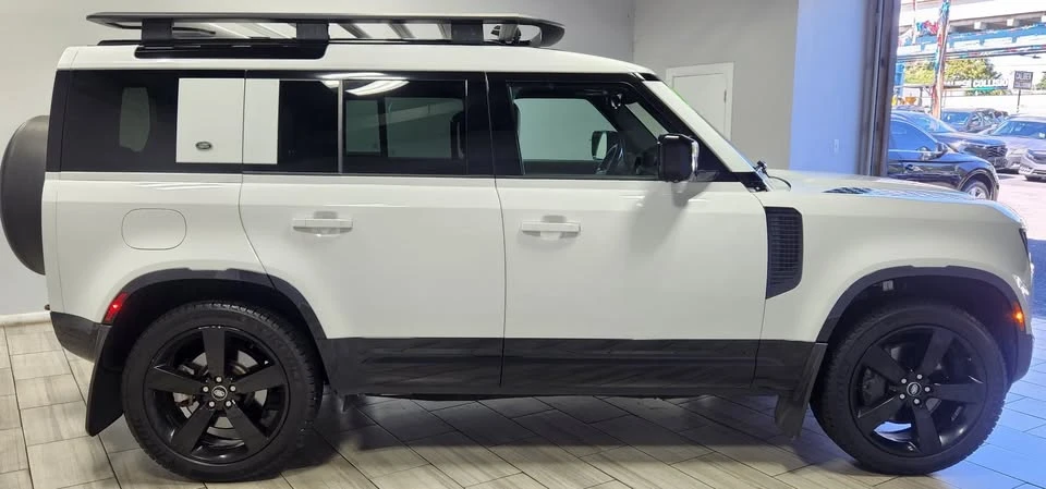 2022 Land Rover Defender L663 - Image 6 of 7