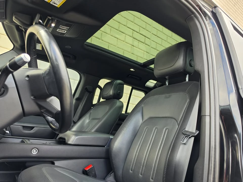 2022 Land Rover Defender L663 - Image 8 of 19