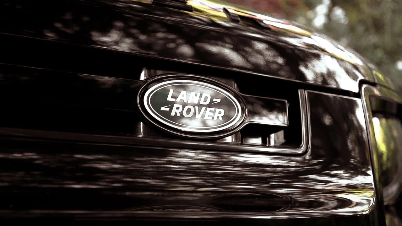 2022 Land Rover Defender L663 - Image 24 of 31