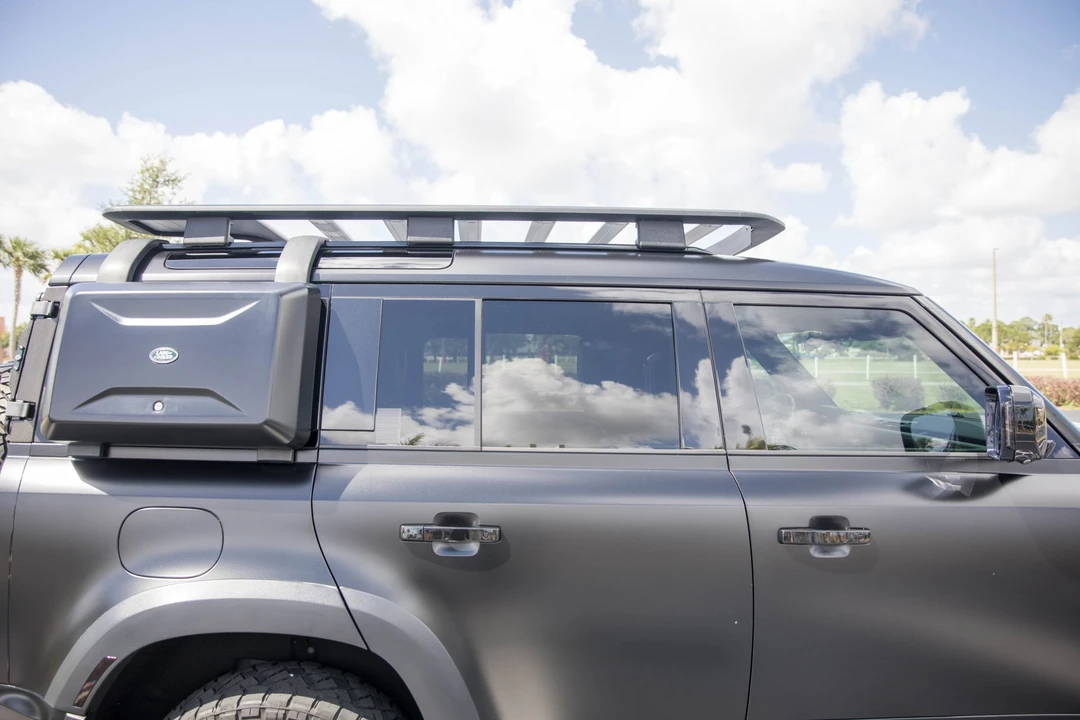 2022 Land Rover Defender L663 - Image 15 of 31