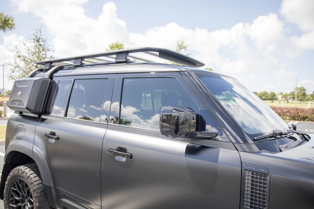 2022 Land Rover Defender L663 - Image 14 of 31