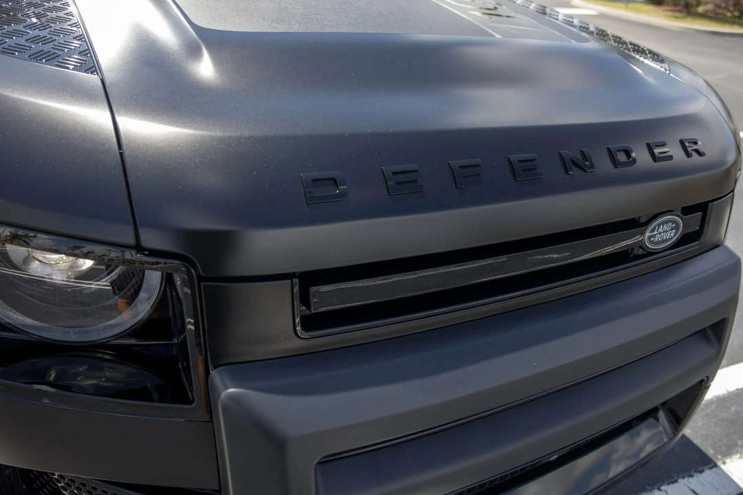 2022 Land Rover Defender L663 - Image 13 of 31