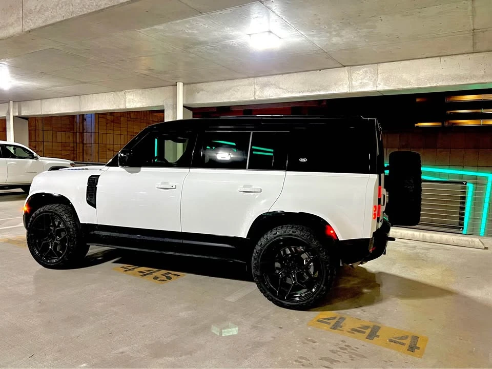 2022 Land Rover Defender L663 - Image 16 of 16