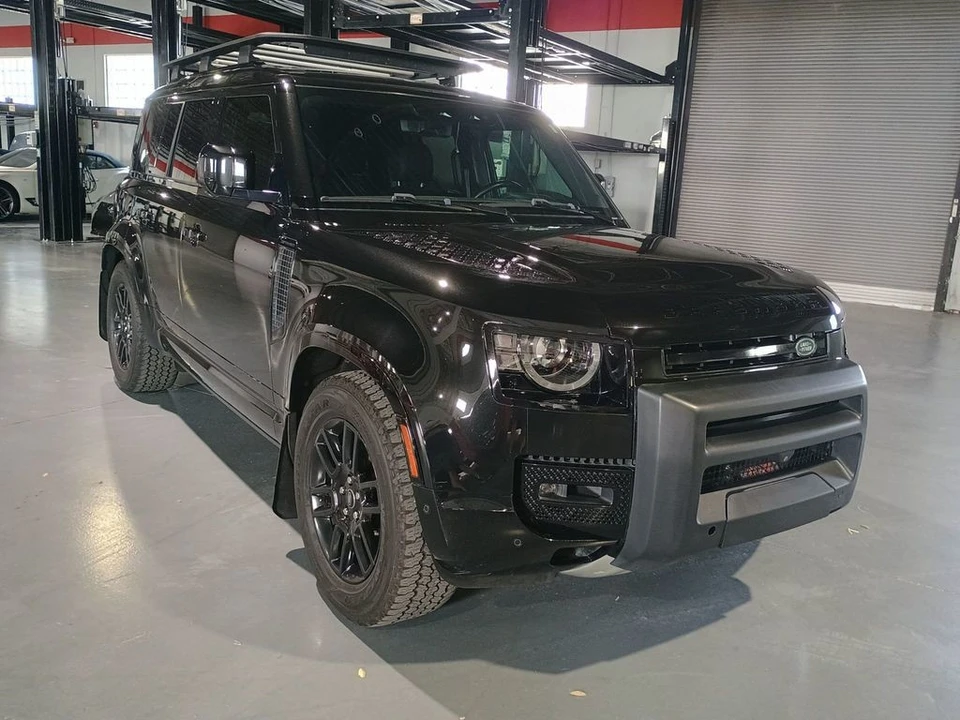 2022 Land Rover Defender L663 - Image 7 of 12