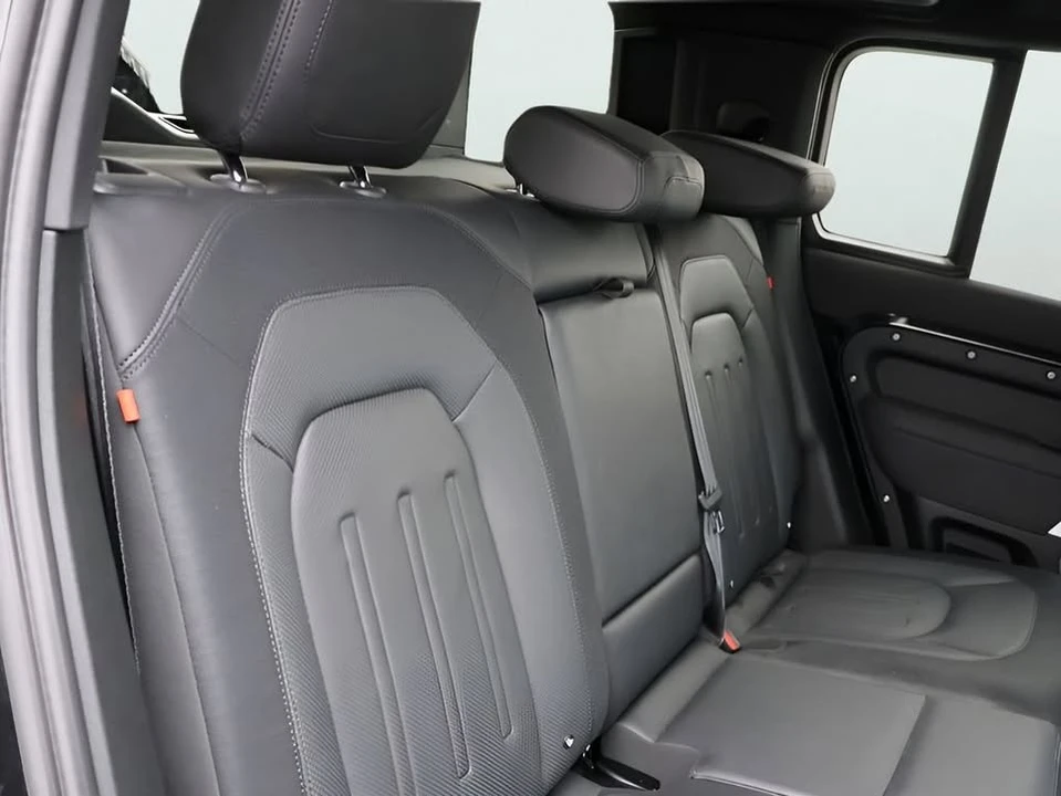 2022 Land Rover Defender L663 - Image 13 of 20