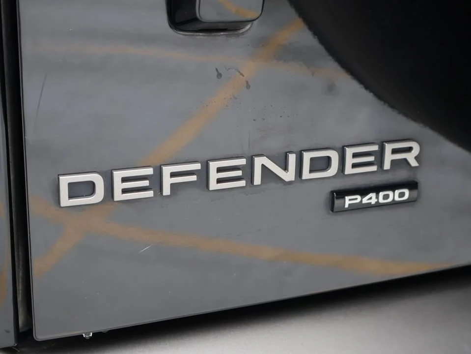 2022 Land Rover Defender L663 - Image 8 of 20