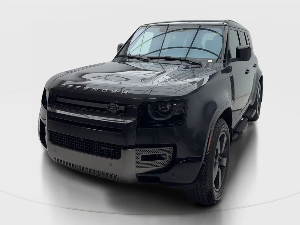 2022 Land Rover - Image 4 of 31