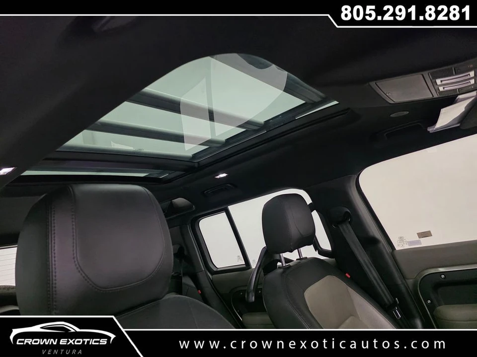 2022 Land Rover Defender L663 - Image 11 of 31