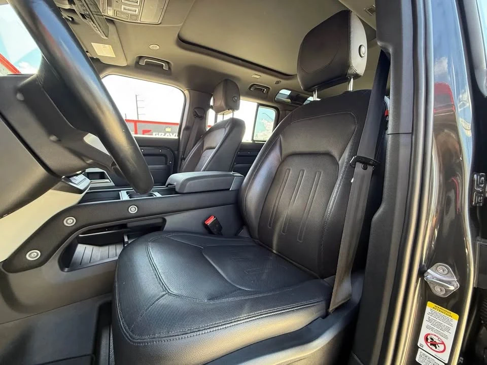 2022 Land Rover Defender L663 - Image 8 of 15