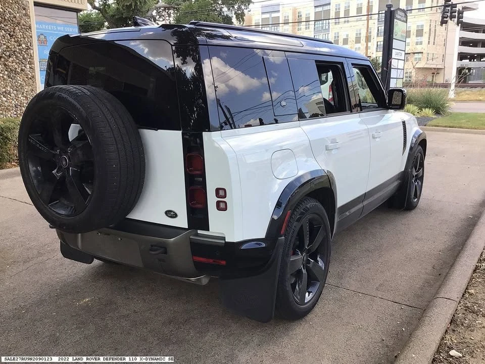 2022 Land Rover Defender L663 - Image 3 of 13