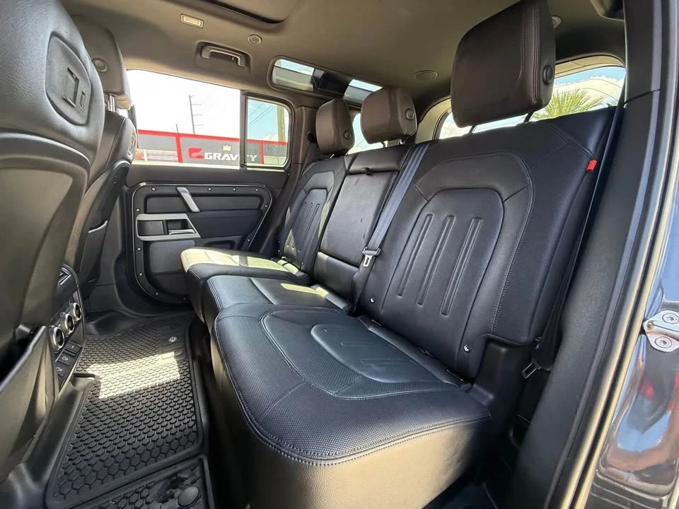 2022 Land Rover Defender L663 - Image 9 of 15