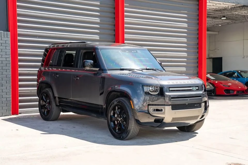 2022 Land Rover Defender L663 - Image 2 of 15