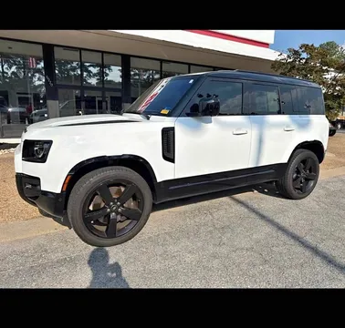 2022 Land Rover Defender 110 X-Dynamic SE