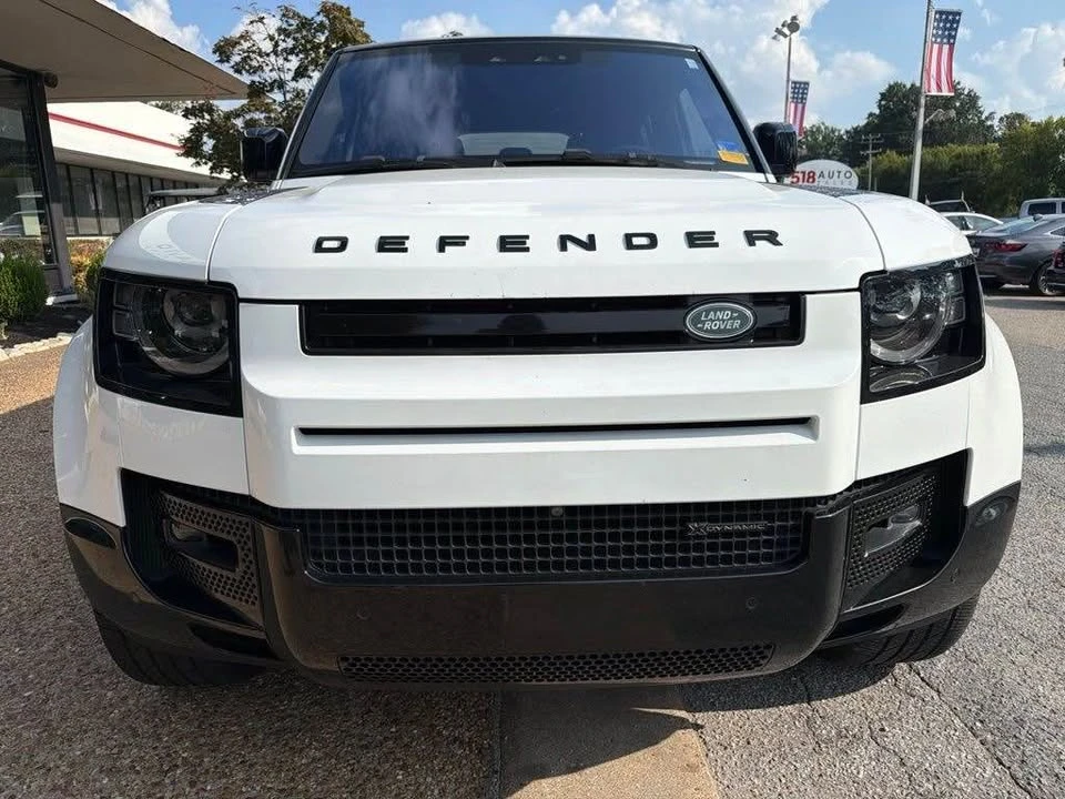 2022 Land Rover Defender L663 - Image 9 of 18