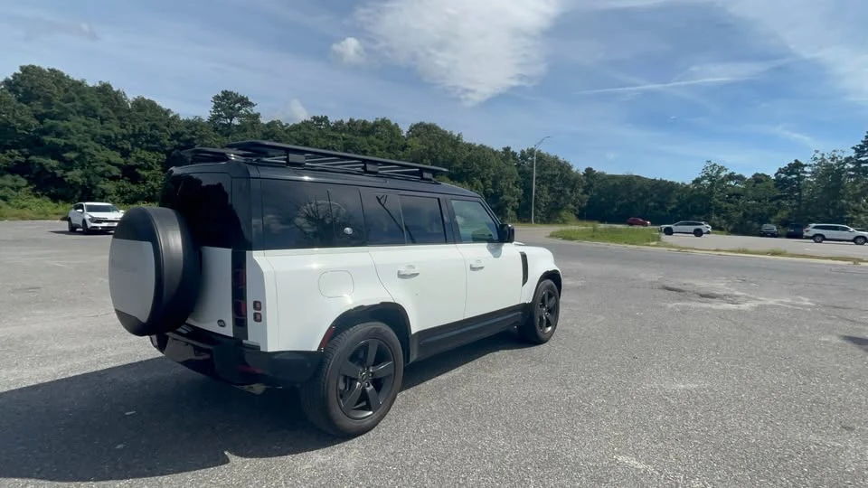 2022 Land Rover Defender L663 - Image 6 of 20