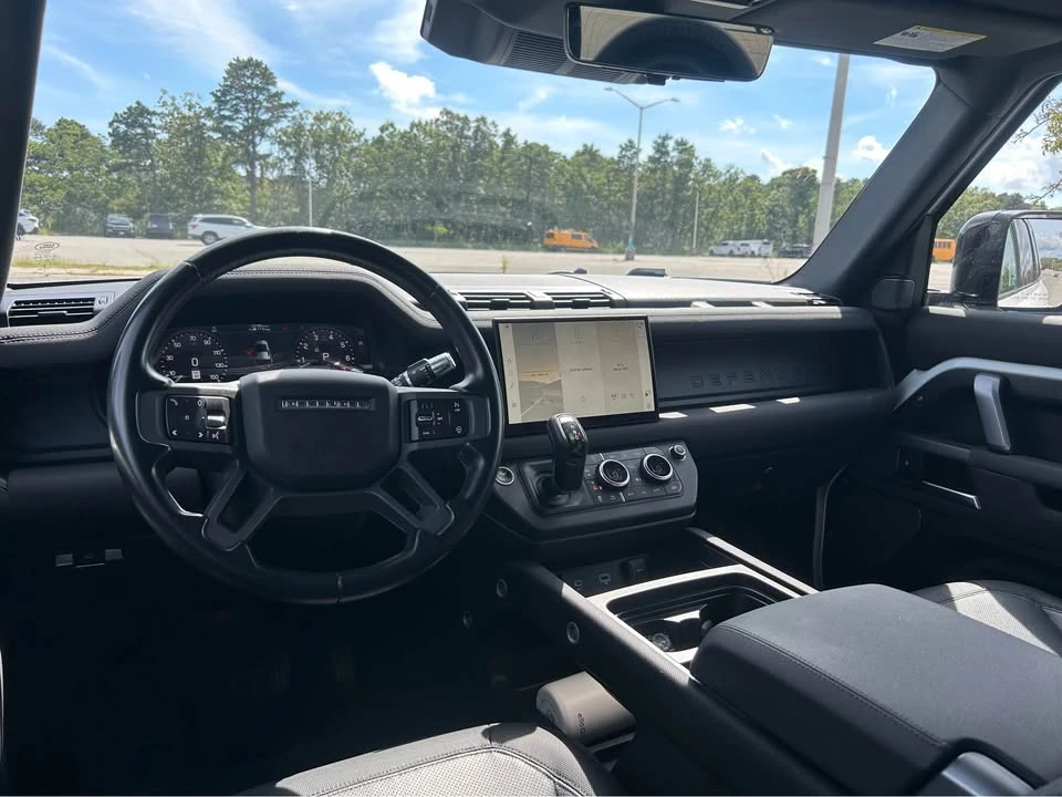2022 Land Rover Defender L663 - Image 11 of 20