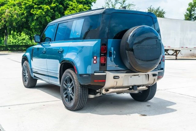 2022 Land Rover Defender L663 - Image 14 of 21