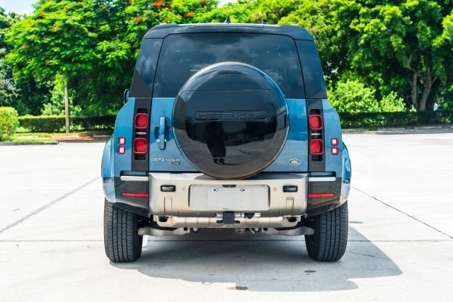 2022 Land Rover Defender L663 - Image 13 of 21