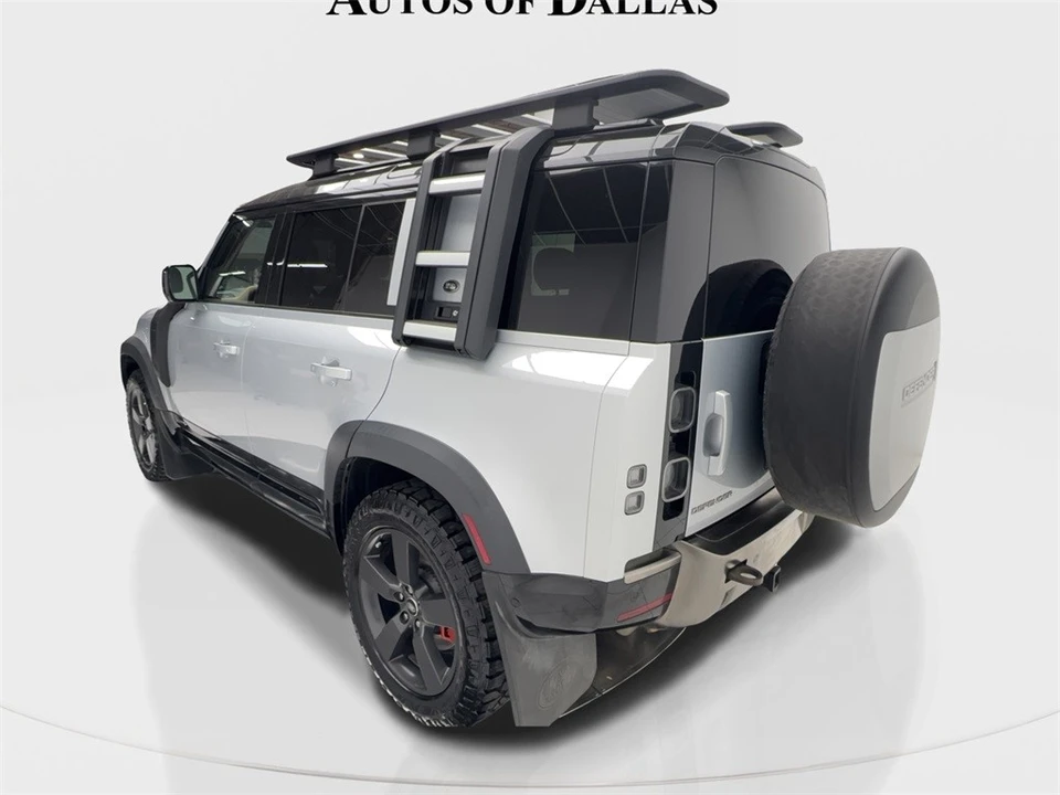 2022 Land Rover Defender L663 - Image 11 of 12