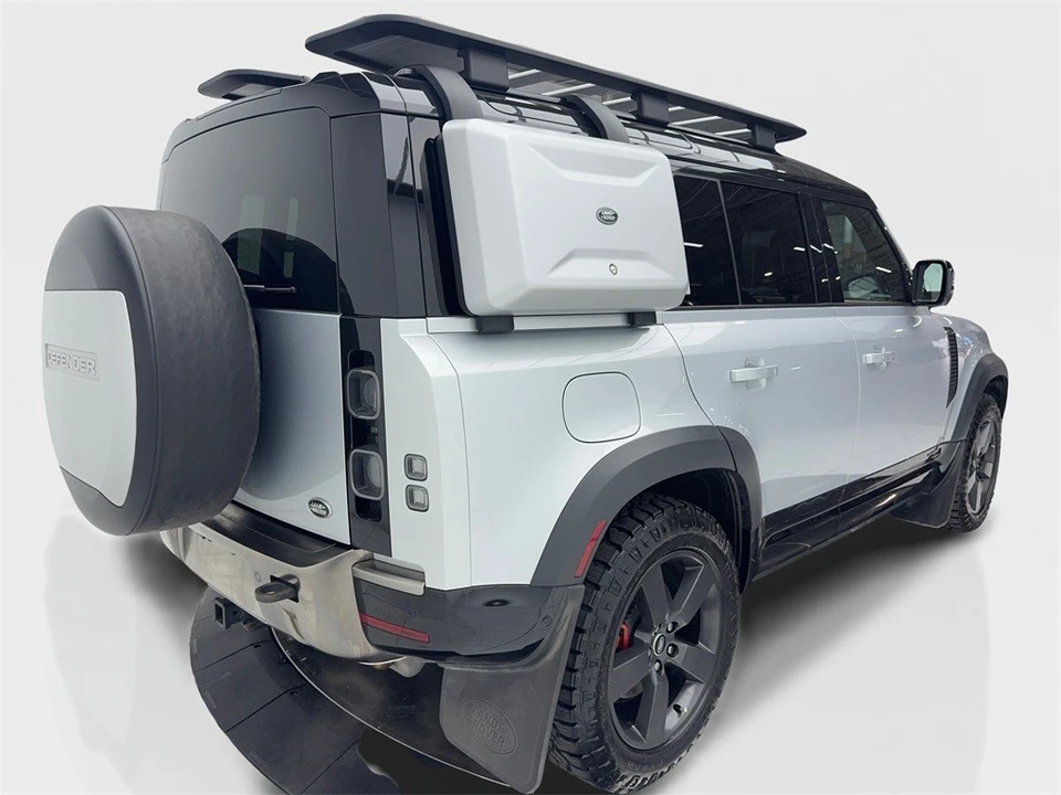 2022 Land Rover Defender L663 - Image 10 of 12