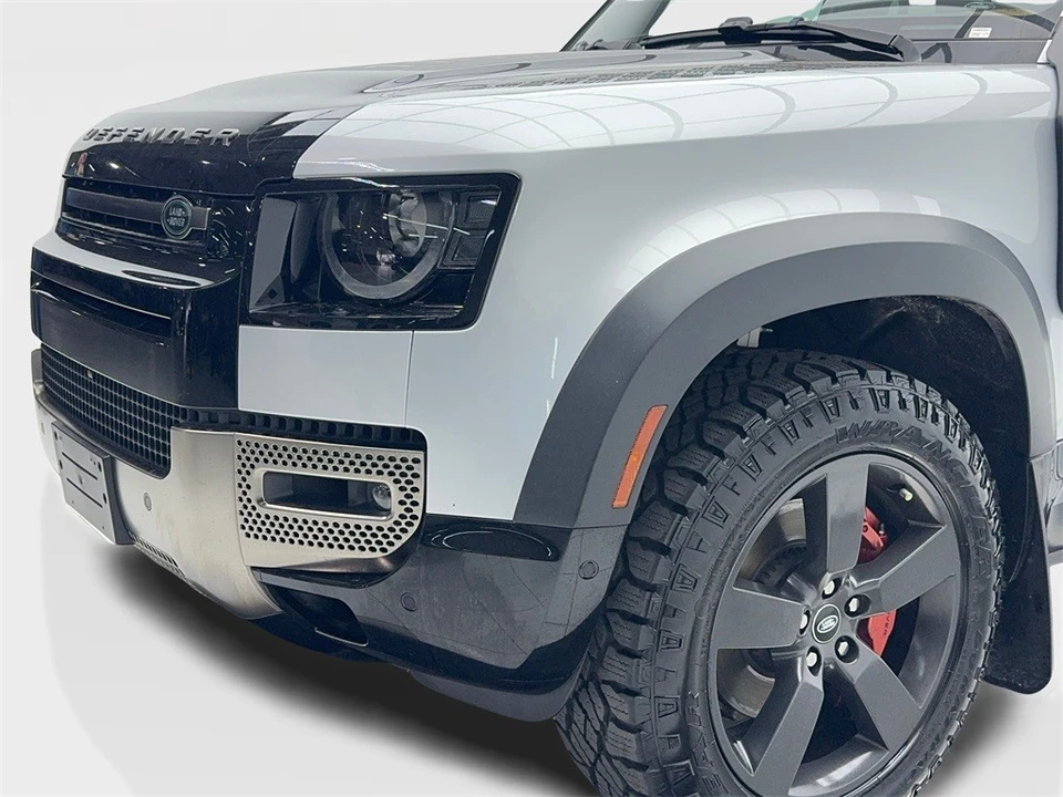 2022 Land Rover Defender L663 - Image 6 of 12