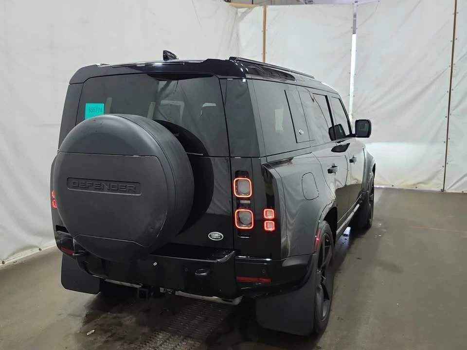 2022 Land Rover Defender L663 - Image 2 of 5