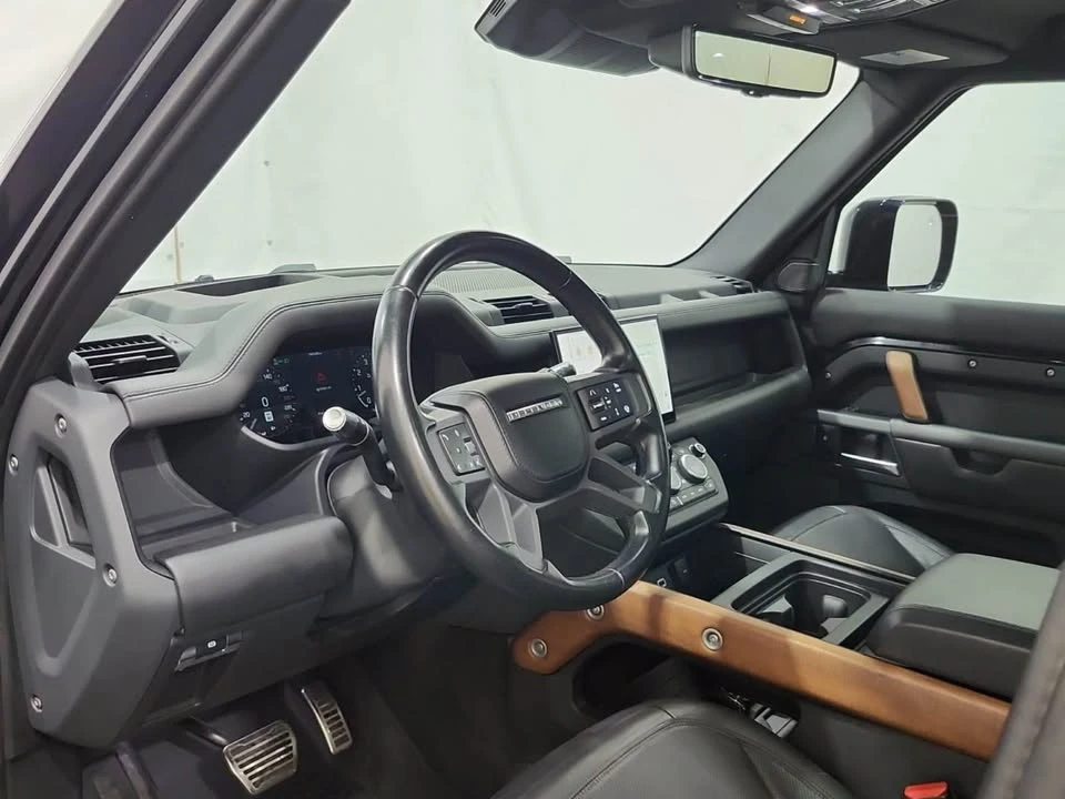 2022 Land Rover Defender L663 - Image 3 of 5
