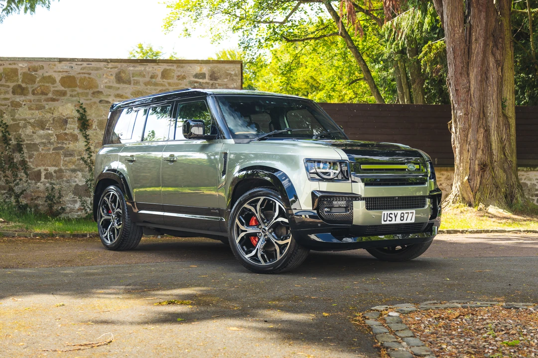 2022 Land Rover Defender L663 - Image 9 of 31