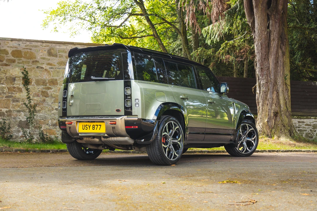 2022 Land Rover Defender L663 - Image 7 of 31