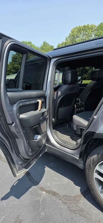 2022 Land Rover Defender L663 - Image 9 of 20