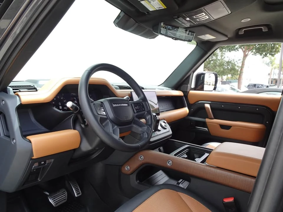 2022 Land Rover Defender L663 - Image 10 of 20