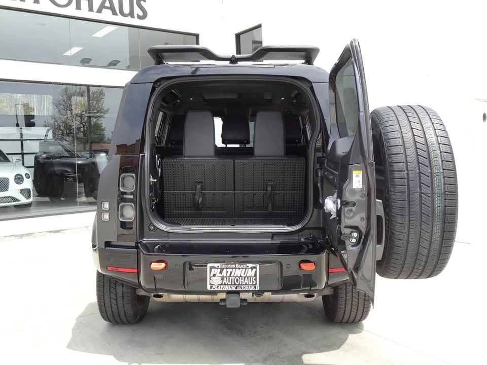 2022 Land Rover Defender L663 - Image 5 of 20